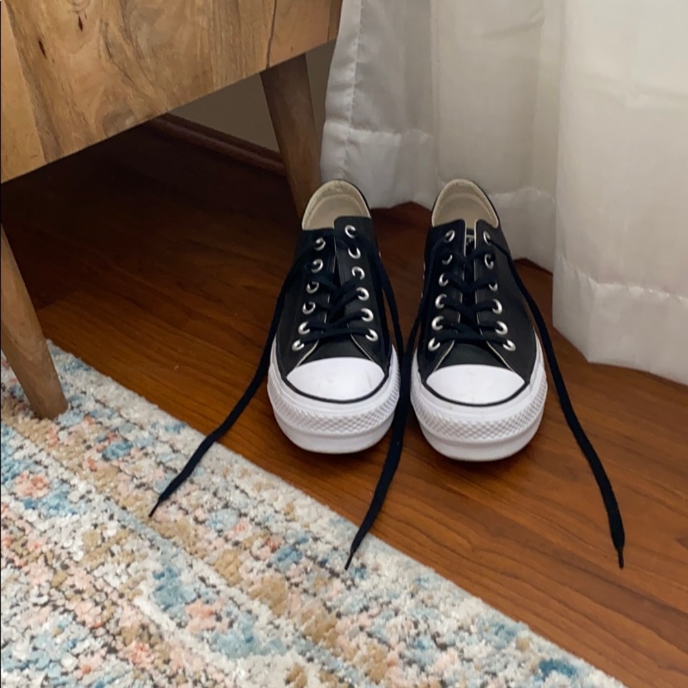 Black platform converse